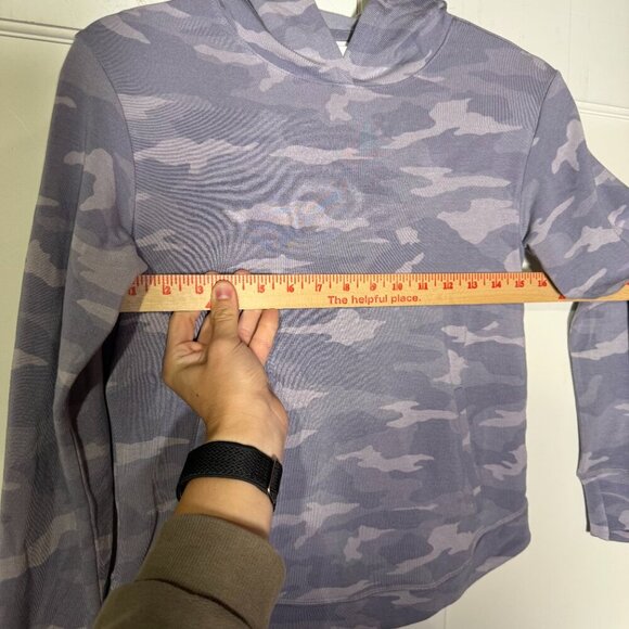 Athleta Girl Camouflage Printed Hoodie Purple Size Large / 12 Soft Comfy Camo - Picture 4 of 7